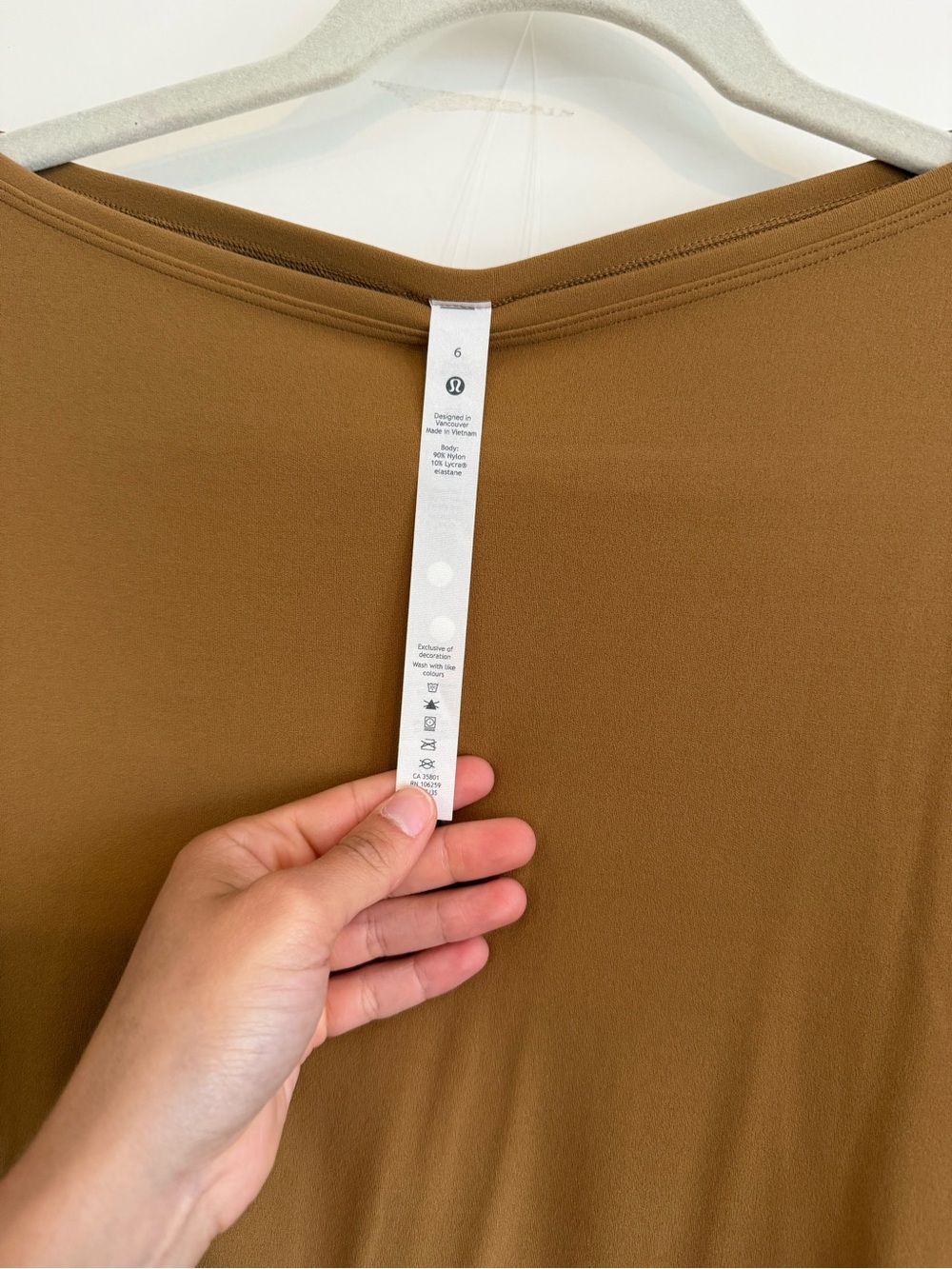 Lululemon Back in Action Short Sleeve Nulu matariel Bold Beige - Picture 3 of 4